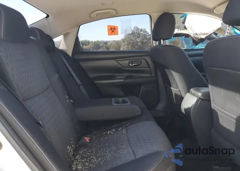 2016 Nissan Altima 2.5 из США, поврежденный, VIN 1N4AL3AP2GC238245